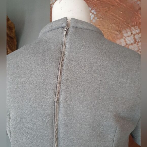 Minty Meets Munt Gray Women's Cropped Top - Picture 5 of 12